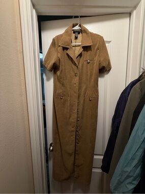 Button-Front Tan Maxi Shirt Dress with Short Sleeves
